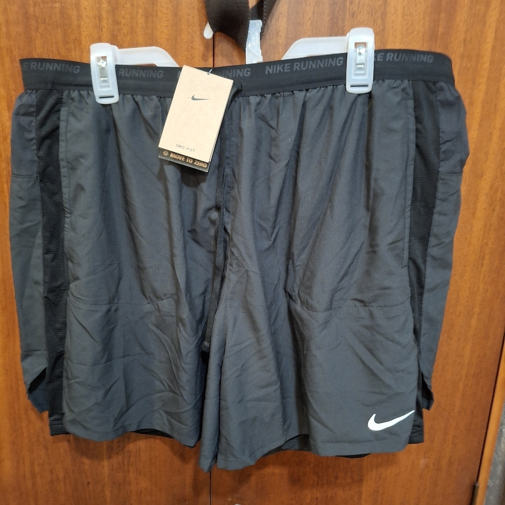 Nike Stride Men's Dri-FIT 5" Brief-Lined Running Shorts Black 3XL-TALL